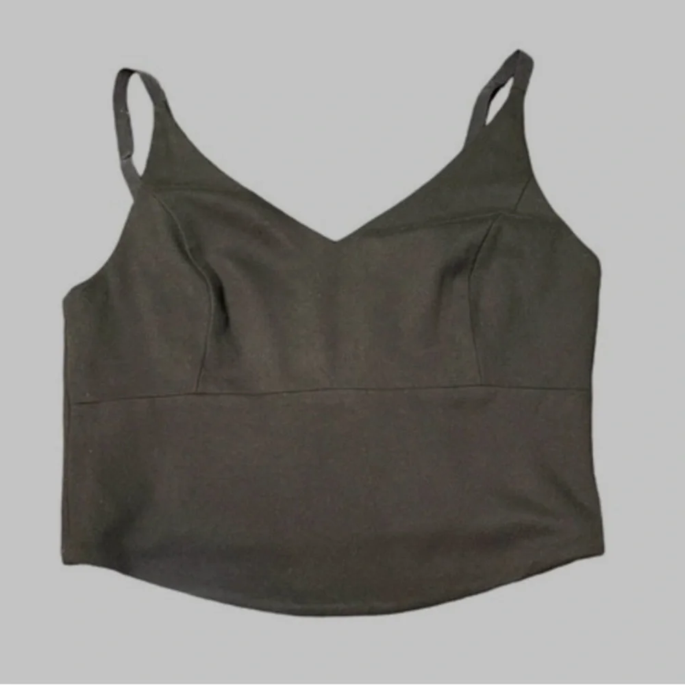 CAbi Black V-Neck Cropped Camisole - Picture 6 of 12